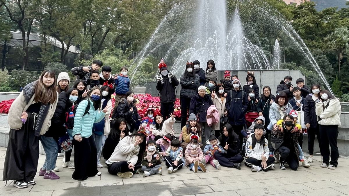 在香港動植物公園進行「愛陽光 小故事 大角色」活動。